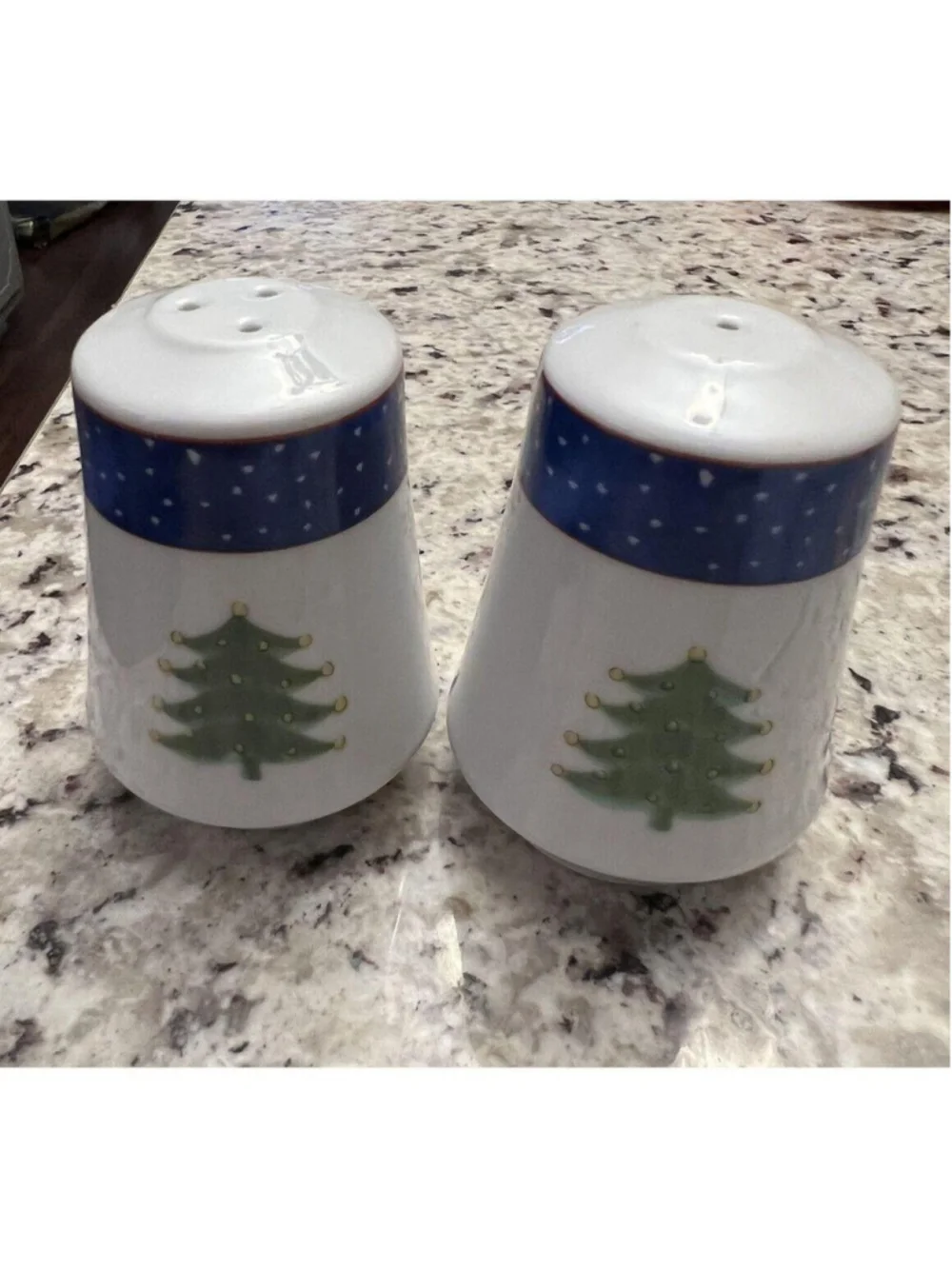 VTG Christmas Tree Snowman Salt Pepper Shaker Set, One Size